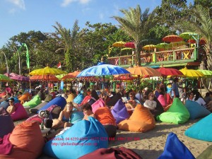 ghe-luoi-hat-xop-bai-bien