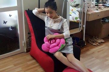 Ghế lười hạt xốp dáng sofa đơn màu đỏ SF02