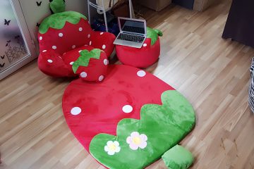 Ghế lười nhồi bông hình dâu tây