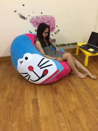 ghe-luoi-hat-xop-hinh-doremon