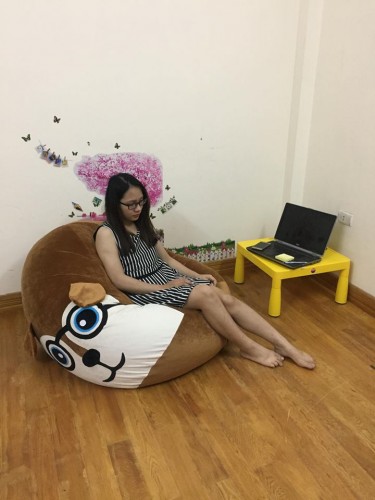 ghe-luoi-hat-xop-hinh-cun-cung