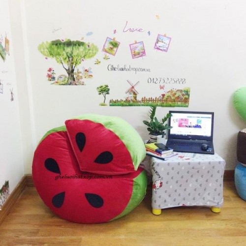 ghe-xop-hinh-qua-dua-hau