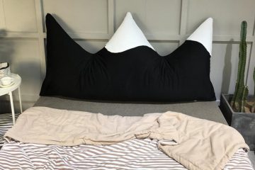 Gối tựa đầu giường hình vương miện đen trắng GĐ012